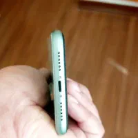 ایفون ۱۱ نرمال