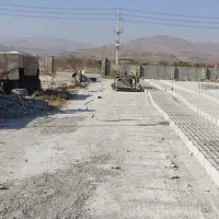 کارگر وارد بلوک زن(استا کار)