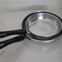 تعدادی ظروف آشپزخانه (کاملا سالم)