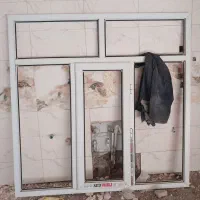 پنجره پی وی سی