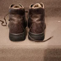 ۴جفت بوت کوهنوردی تیمبرلند۴۱ و مرل ۴۴ونیم اسولو۴۶|کیف، کفش، کمربند|همدان, |دیوار