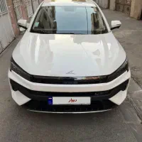 کی‌ام‌سی J7، مدل ۱۴۰۳ بدون رنگ گارانتی فعال