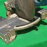 فارسی بر ماکیتا