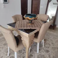 میز ناهار خوری چهارنفره کاملا  سالم و باکیفیت|میز و صندلی غذاخوری|اصفهان, خواجو|دیوار