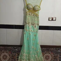 لباس مجلسی|لباس|رباطکریم, الارد|دیوار