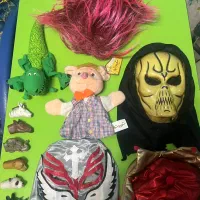 فیگور چوبی و ماسک