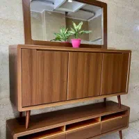 میز زیر تلویزیونی