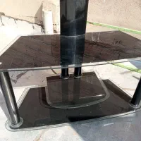 میز تلویزیون شیشه ایی