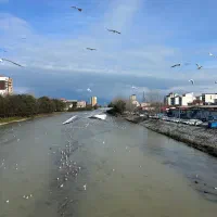 فروش-زمین-200-متری-با-پروانه-ساخت