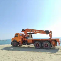 راننده جرثقیل اپراطور جرثقیل بنز ۱۰تن