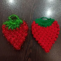 اسکاج طرح توت فرنگی