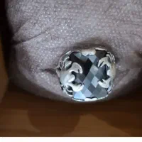 زیورآلات و اکسسوری انگشتر|زیورآلات و اکسسوری|بافق, |دیوار