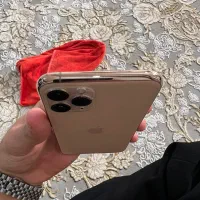 ایفن 11 پرو درحد