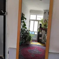 آینه ایستاده