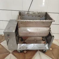 باسکول ۳۰۰ کیلویی + ترازو دیجیتال ۴۰ کیلو ۴ میلیون|فروشگاه و مغازه|خرم‌آباد, |دیوار