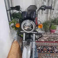 موتور ۲۰۰ cc در حد