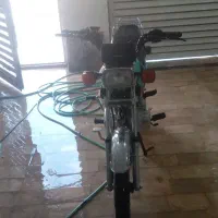 موتورسیکلت ۱۲۵ عرشیا. ارشیا ۱۴۰۴ درحد صفر