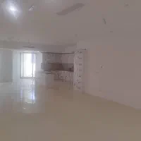 دریاچه-چیتگر-160-متر-نوساز-2-پارکینگ