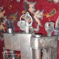 قفل کتابی