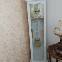 ساعت ایستاده شماته دار