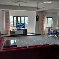 100 متری ولی آباد ، نور گیر خوب