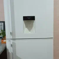 یخچال آیسان