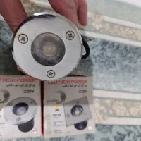 چراغ دفنی استخر