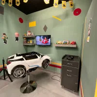 استخدام آرایشگر آقا ماهر|استخدام درمانی، زیبایی، بهداشتی|تهران, تهرانپارس جنوبی|دیوار