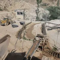 استخدام نیروی فنی ماهر سنگ شکن