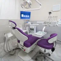 منشی پذیرش دندانپزشکی جهت کار در درمانگاه