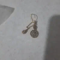 یک تیکه گوشواره گمشده