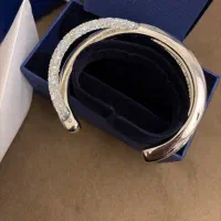 دستبند نو سواروفسکی اصل|جواهرات|تهران, الهیه|دیوار