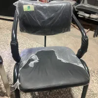 صندلی انتظار در حد نو