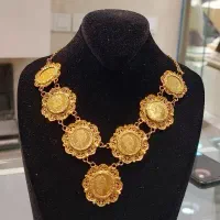 مقداری طلای زینتی و آبشده فروشی