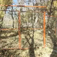 باغ فنس کشی نزدیک رودخانه ماشین رو