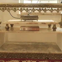 میز تلویزیون برنز با سنگ مرمر