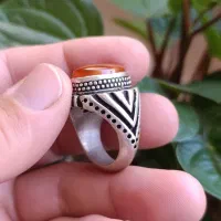 انگشتر عقیق