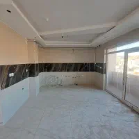 واحد ۱۶۵ متری بر خیابان