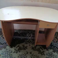 میز کامپیوتر، میز تحریر