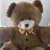 عروسک خرسی قهوه ای