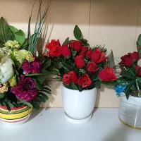 گل و گلدان