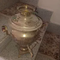 چهارعدد فرش یک عدد سماور مسی+اجاق گاز پنج شعله