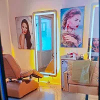 کاشت ناخن مژه آمبره کراتین ماساژ اپیلاسیون وتتوکار|خدمات آرایشگری و زیبایی|پرند, فاز ۶|دیوار