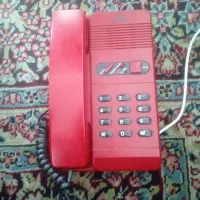 تلفن حد نو و نیاز به تعمیر دارد