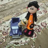 عروسک و جا گلدونی