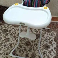 صندلی غذا دلیجان در حد نو