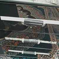 میز تلویزیون شیشه ای