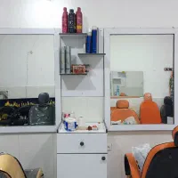 دکور وصندلی ولوازم ارایشی قیمت توافقی