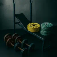 میز هالتر همراه با دمبل