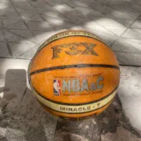 توپ بسکتبال